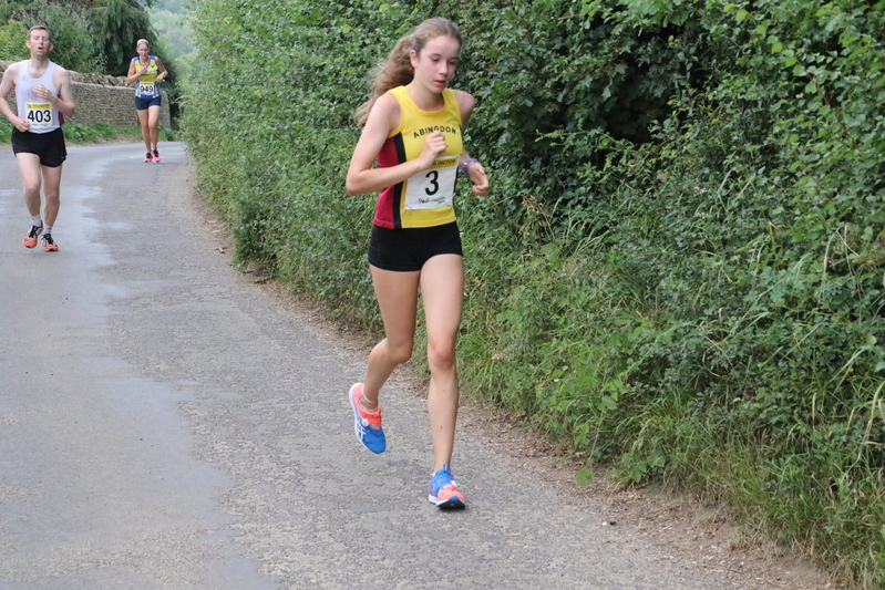 photo 0962 of a runner